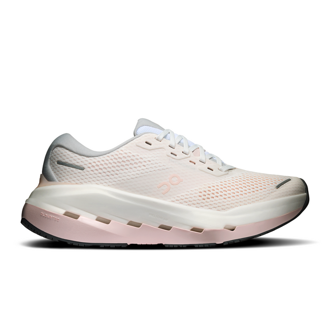 On Damen Schuhe Cloudrunner 3 Max Farbe: White | Salt