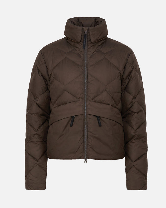 The Mountain Studio Damen Ultralight Down Collar Jacket Farbe: Delicioso Brown